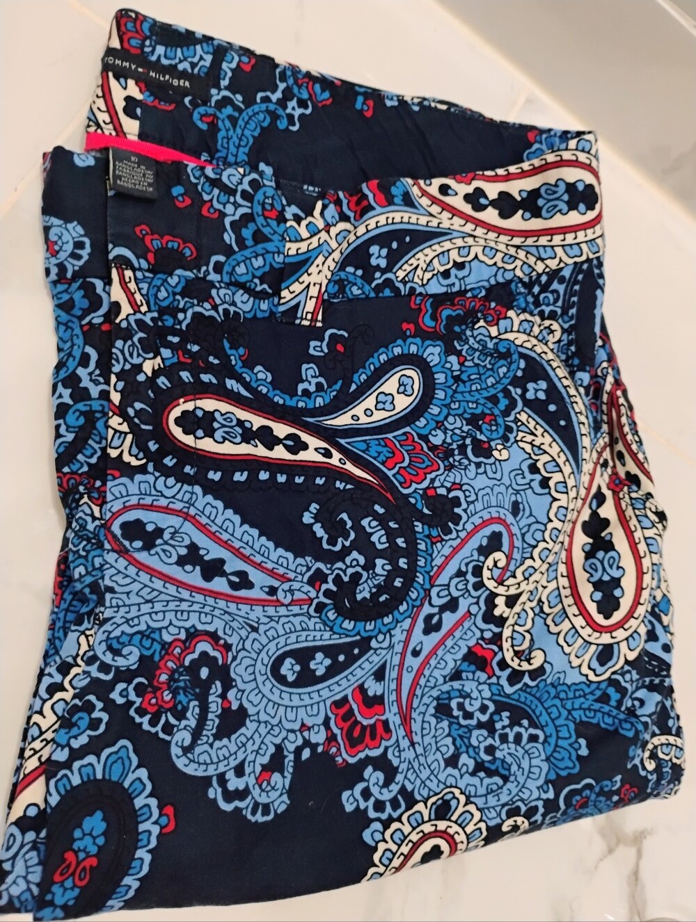 Tommy Hilfiger ♥️🤍💙 WOMEN'S PAISLEY BERMUDA SHORTS SIZE 10